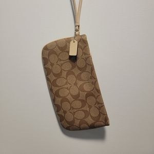 Coach Wristlet Brown